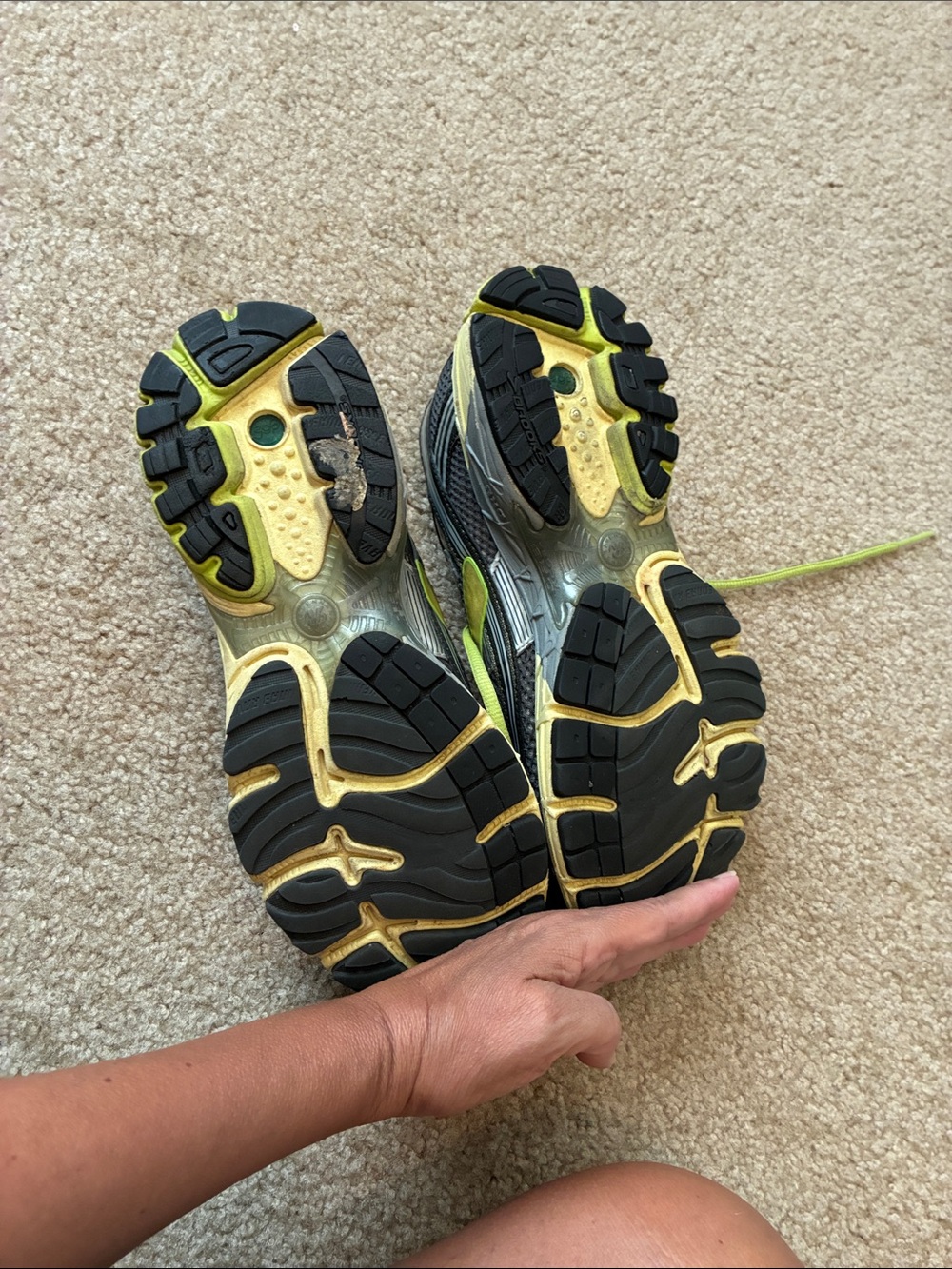Brooks Men's Running Sneakers - Black & Lime - Picture 6 of 8